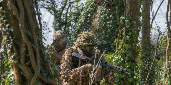 Aimpoint e il mondo dei puntatori Red Dot – come scegliere la giusta ottica tattica
