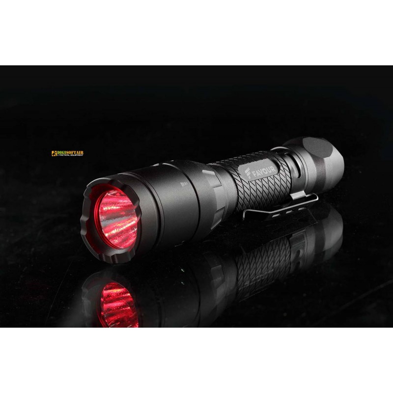 FAVOUR Led flashlight 1000 lumens T2717